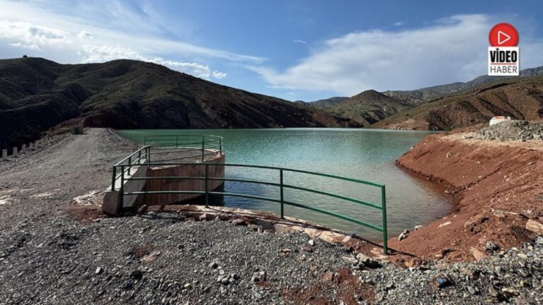 Kemah Tuzla Köyü Göleti Zamanından Önce Dolu