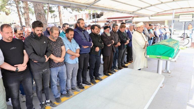 Şube Müdürü Yakup Aksu Son Yolculuğuna Uğurlandı