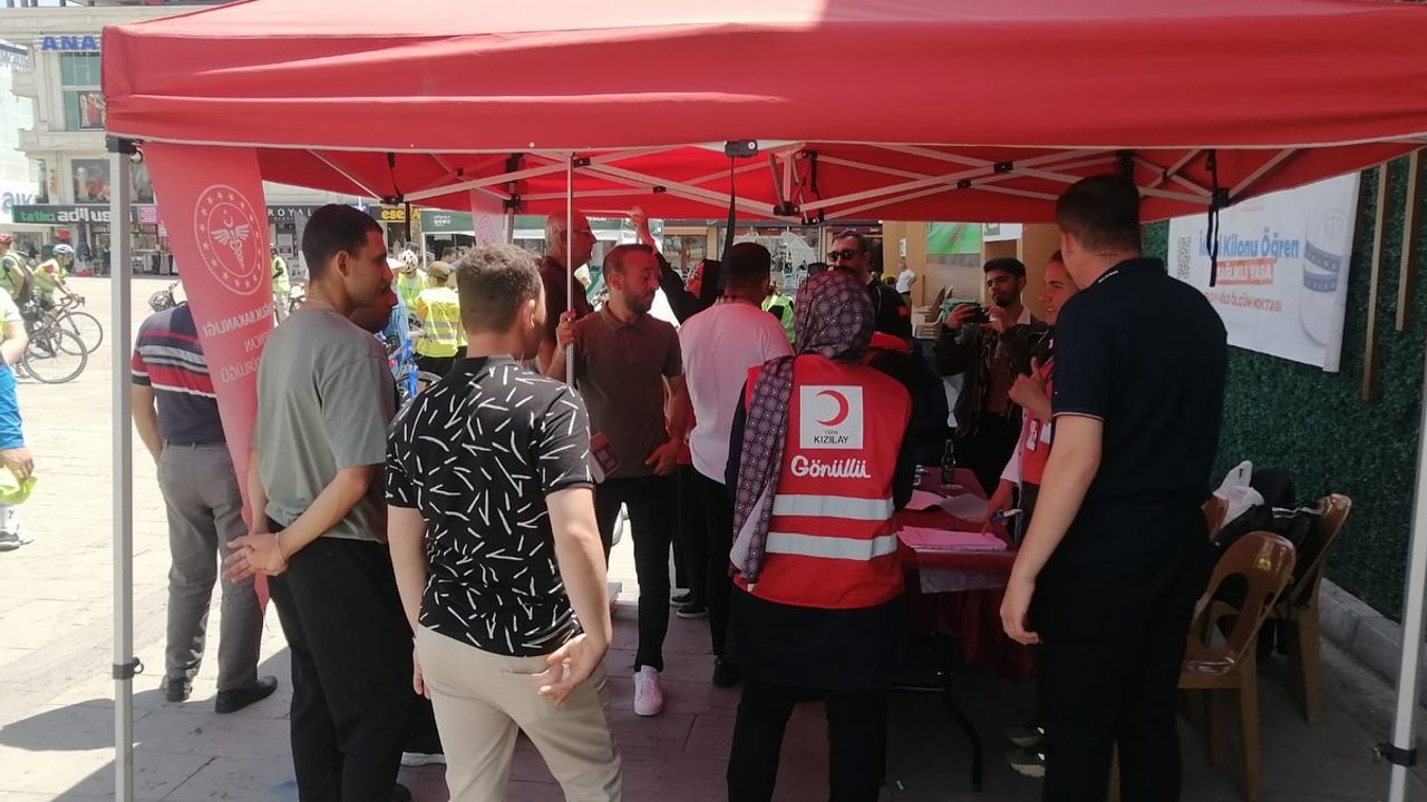 “İdeal Kilonu Öğren Sağlıklı Yaşa”