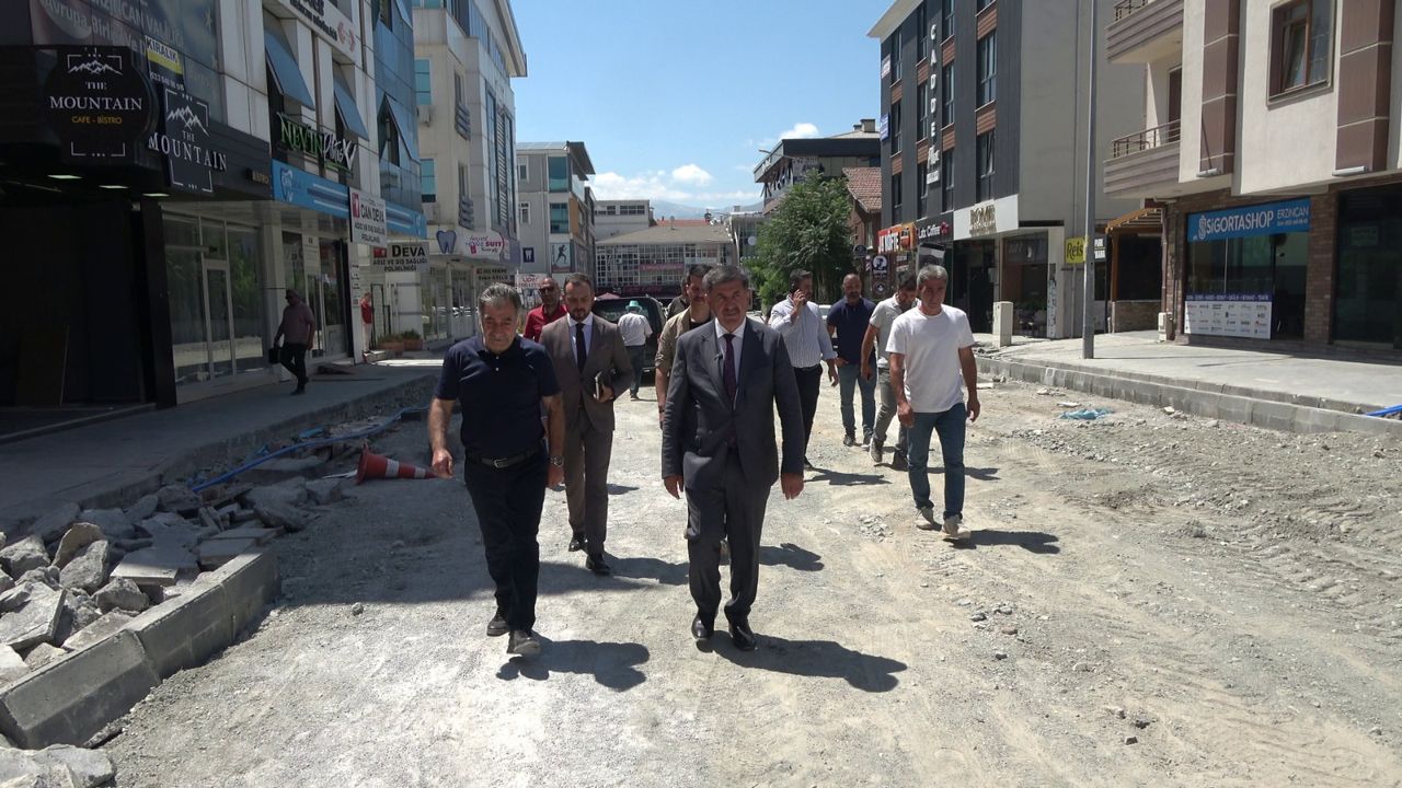 Muhsin Yazıcıoğlu Caddesi’nde Yenileme Çalışmaları Devam Ediyor