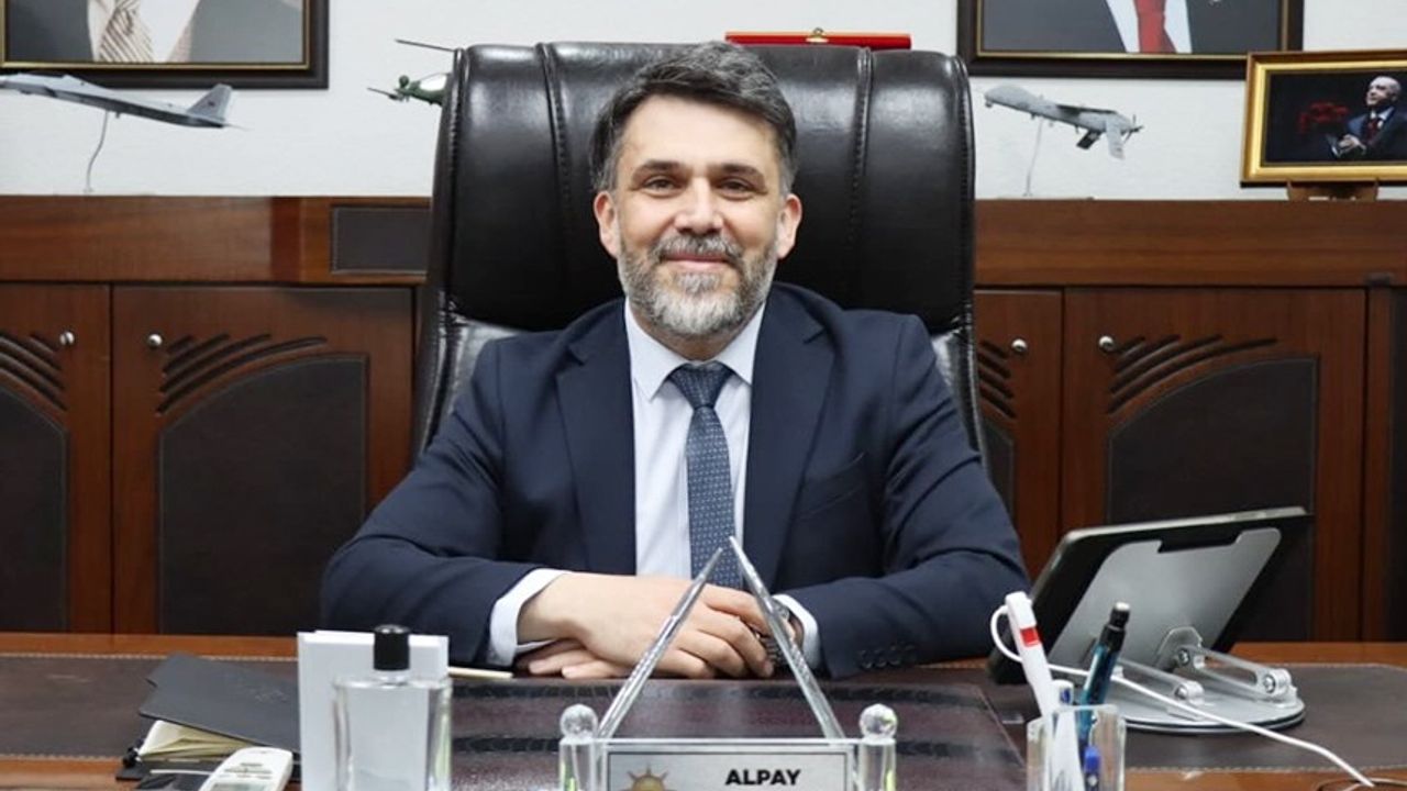AK Parti Erzincan  İl Başkanı Kabadayı; “15 Temmuz, İhanete Karşı Milletin Zaferidir”