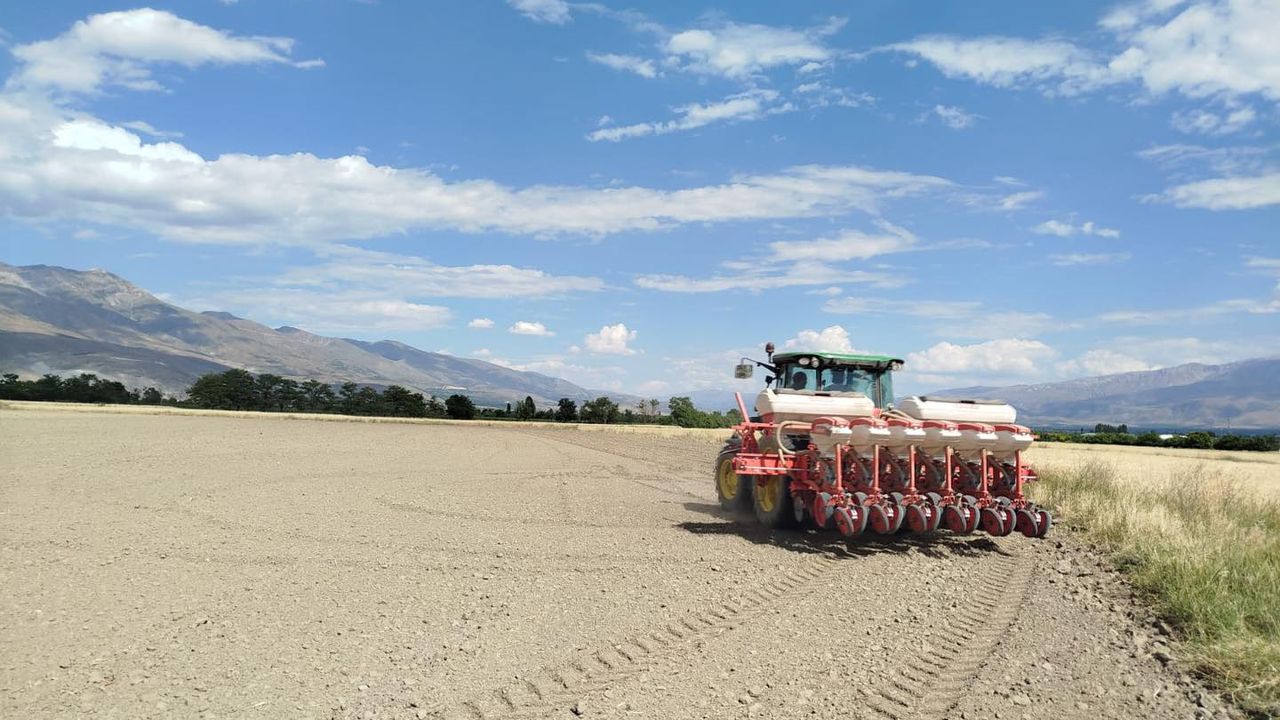 Erzincan Belediyesi’nden Tarım ve Hayvancılığa Destek