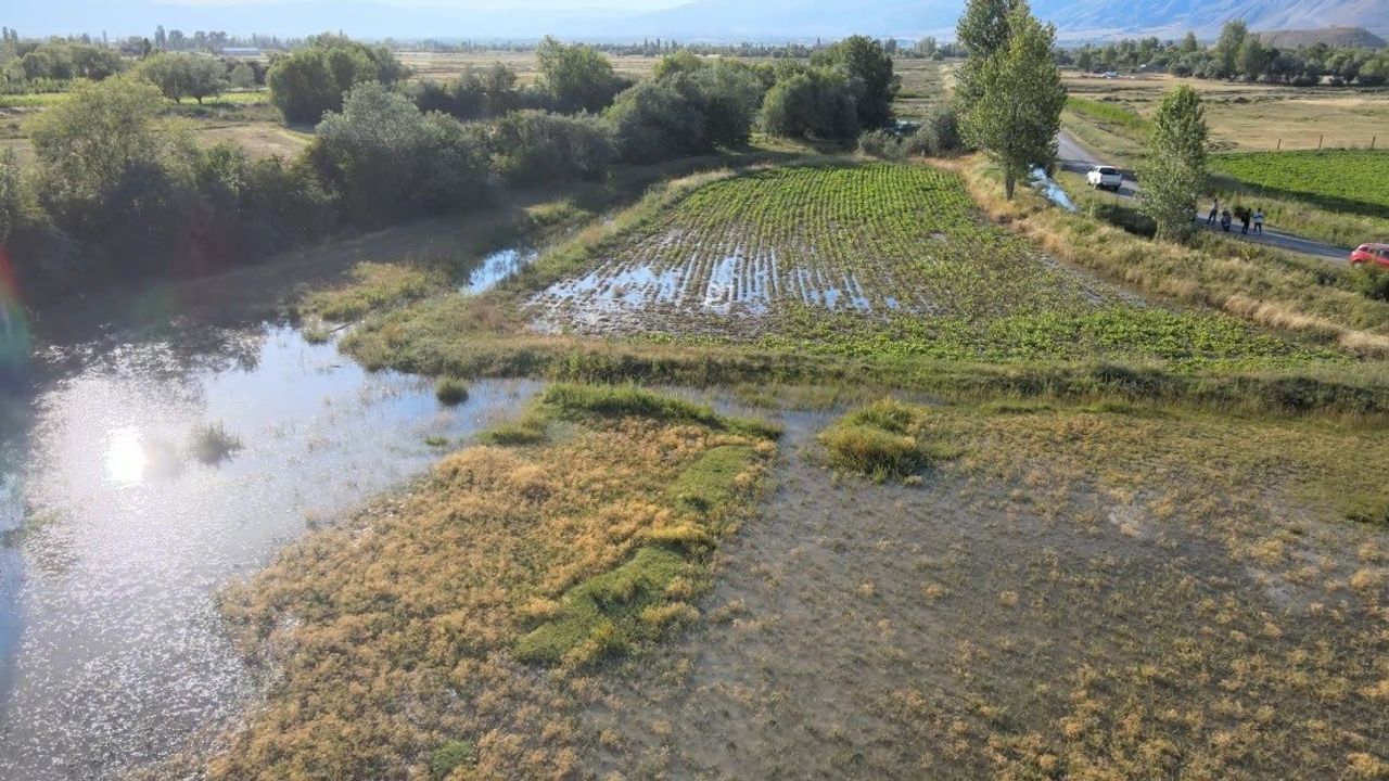 Taşkından Sonra Sulama Kanallarında Temizlik Çalışması Başlatıldı
