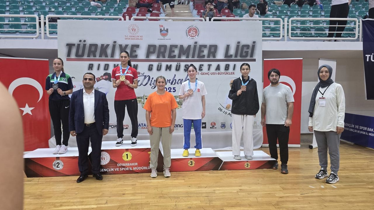 Aksu, Karate’de Türkiye 3. Sü Oldu