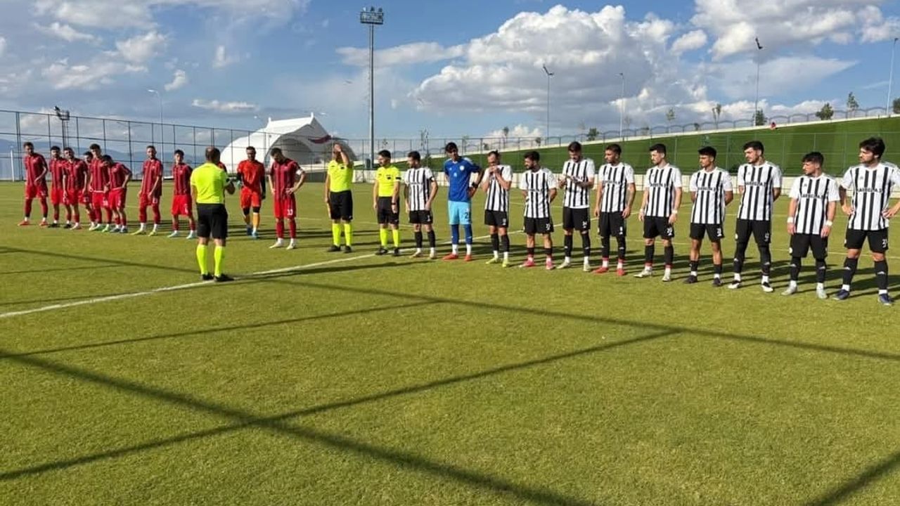 Erzincanspor İki Hazırlık Maçında da Mağlup Oldu