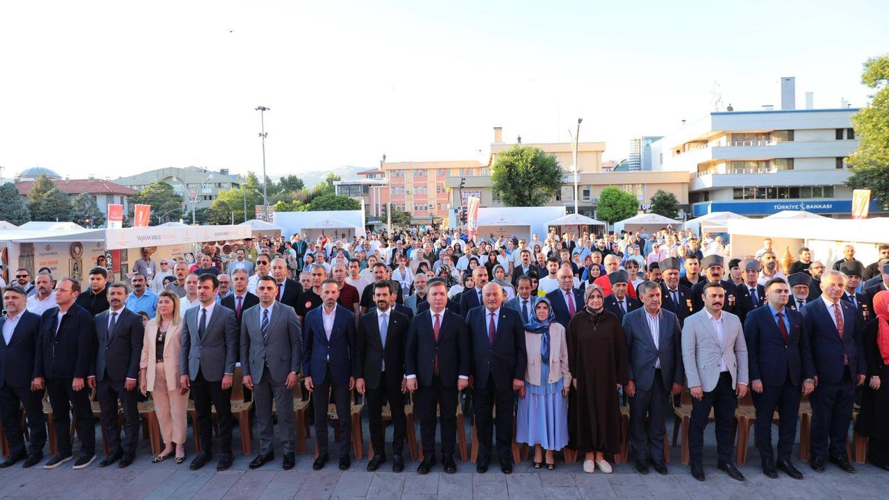 Erzincan Yaşayan Miras Festivali Başladı
