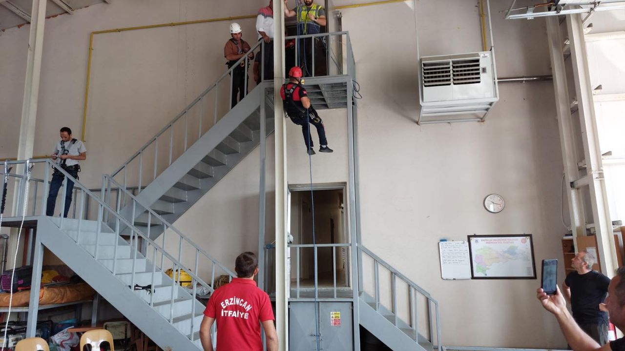 Yüksekte Çalışma Eğitici Eğitimi Düzenlendi