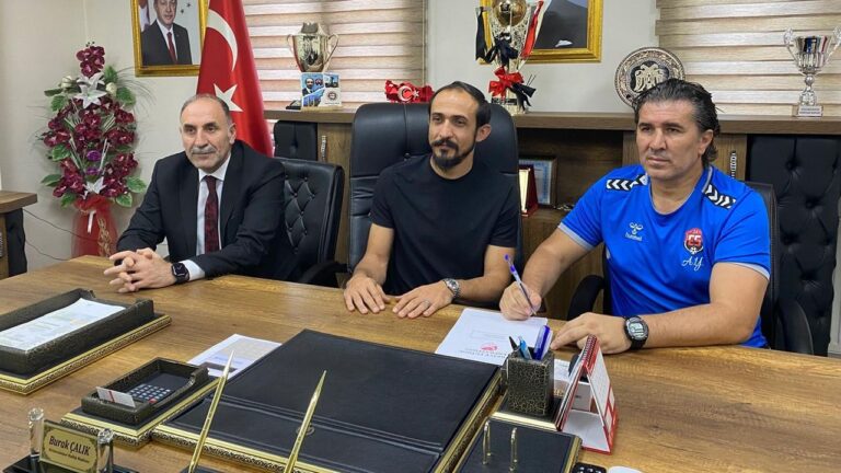 Erzincansporda Teknikdirektör Ahmet Yıldırım İle Sözleşme İmzalandı