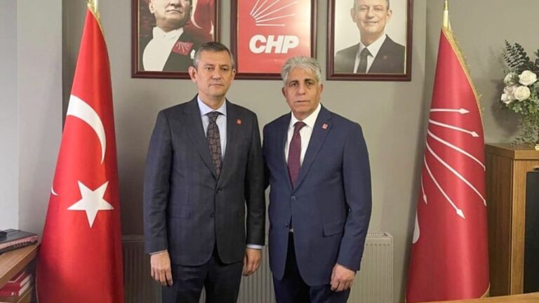 Ali Aras CHP Merkez İlçe Başkanlığı’na Yeniden Adaylığını Açıkladı