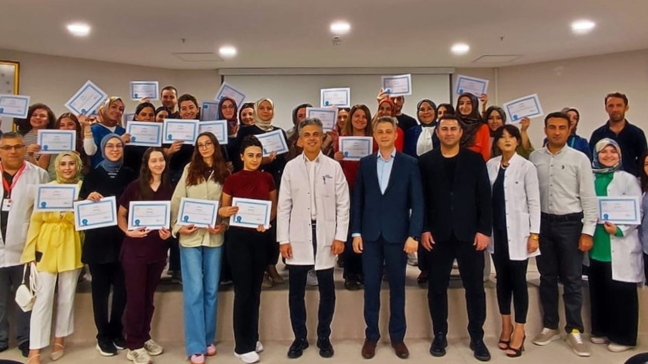 ‘Anne Sütü ve Emzirme Danışmanlığı Eğitimi’ Verildi