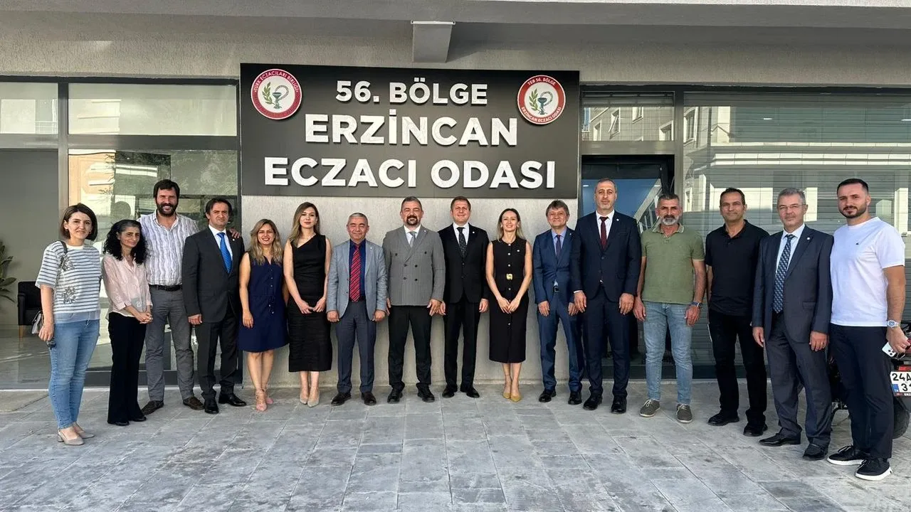 Erzincan Eczacı Odasında Sarıkaya Güven Tazeledi