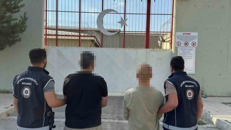 Erzincan’da 21 Kaçak Göçmen Yakalandı, 2 Organizatör Tutuklandı