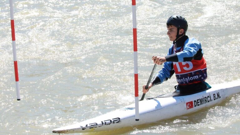 Erzincan Kano Yarışlarına Ev Sahipliği Yapıyor