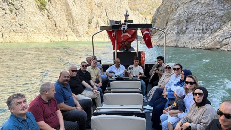 Kemaliye Hafta Sonu Bayburt Protokolünü Ağırladı