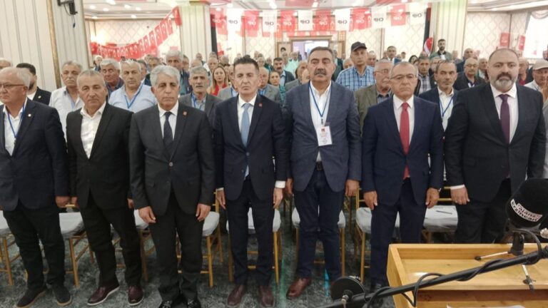 CHP Erzincan Merkez İlçede Ali Aras Güven Tazeledi