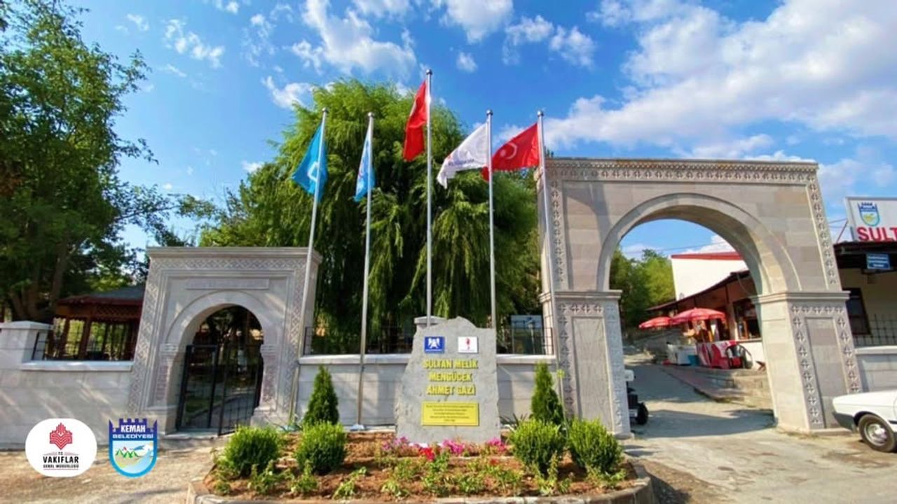 Sultan Melik Türbesi Çevre Düzenlemesi Tamamlandı