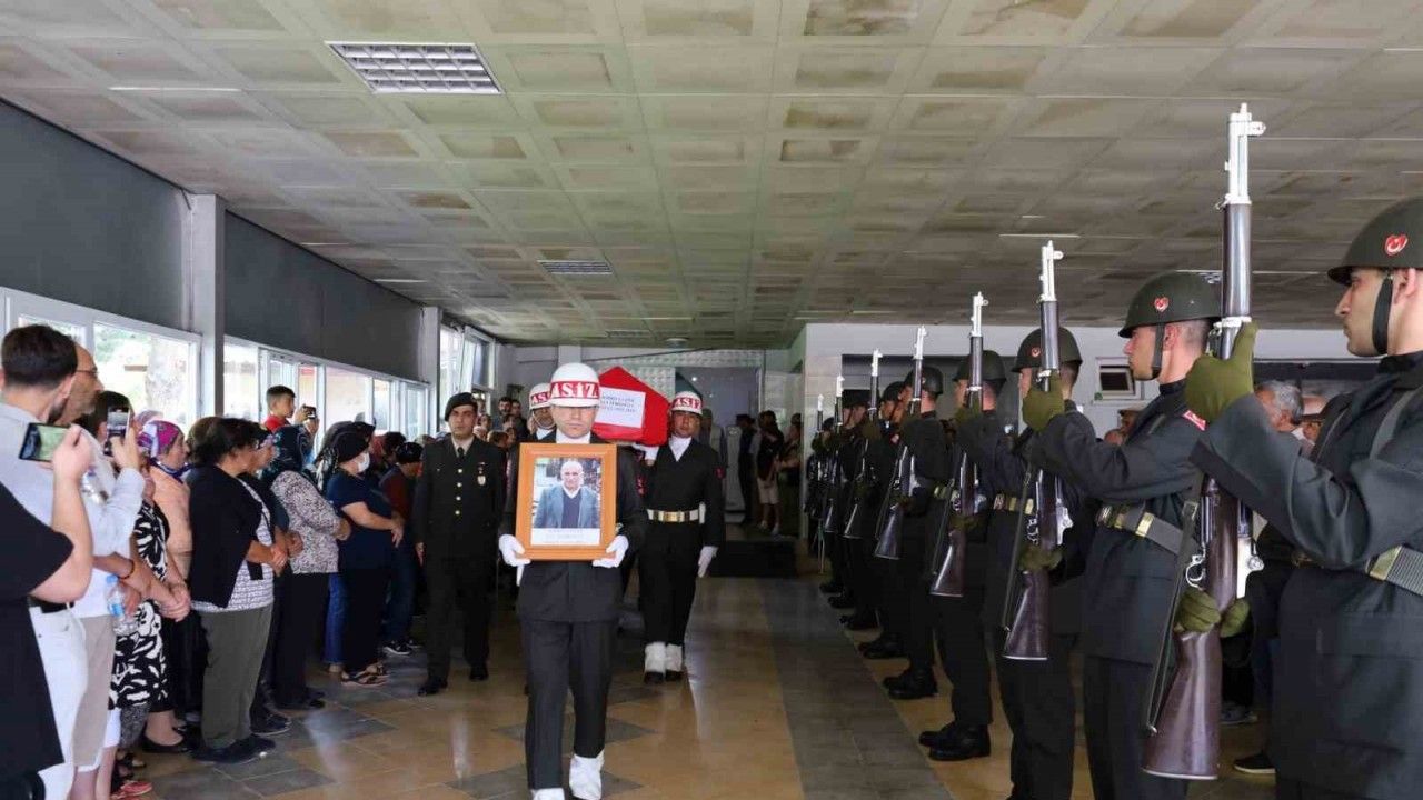 Vefat Eden Kıbrıs Gazisi Son Yolculuğuna Uğurlandı