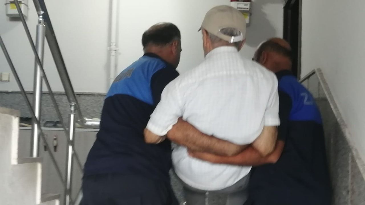 Zabıtadan Vatandaşa Şevkat Eli