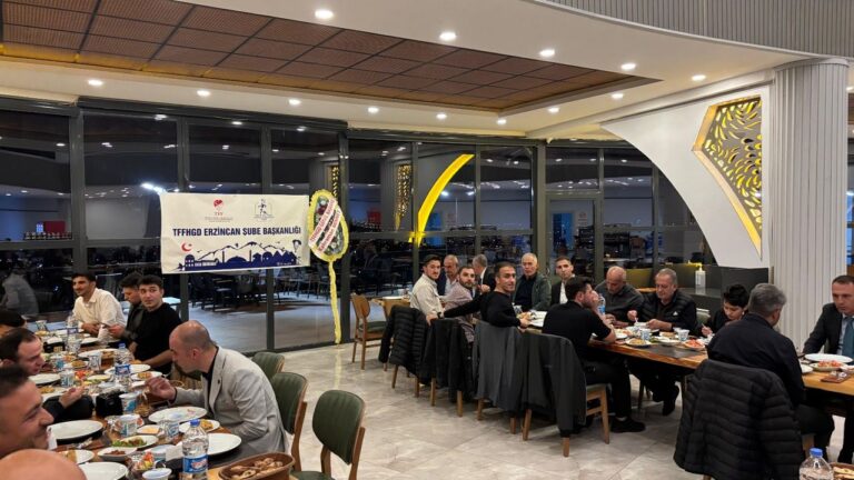 Futbol Hakemleri Ve Gözlemcileri Sezon Açılış Toplantısında Bir Araya Geldi