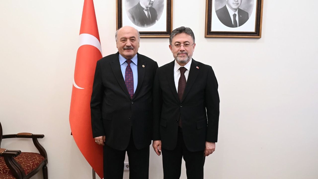 Milletvekili Karaman Bakan Yumaklı İle Projeleri Görüştü