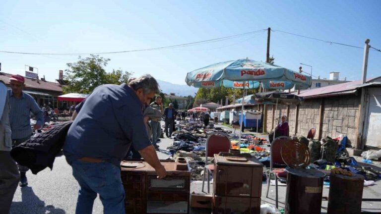 Erzincan’da Havalar Soğudu, Sobalar Satışa Çıkarıldı