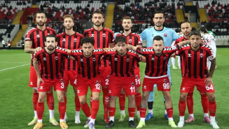 Taraftarlar Erzincanspordan Sürpriz Bekliyor