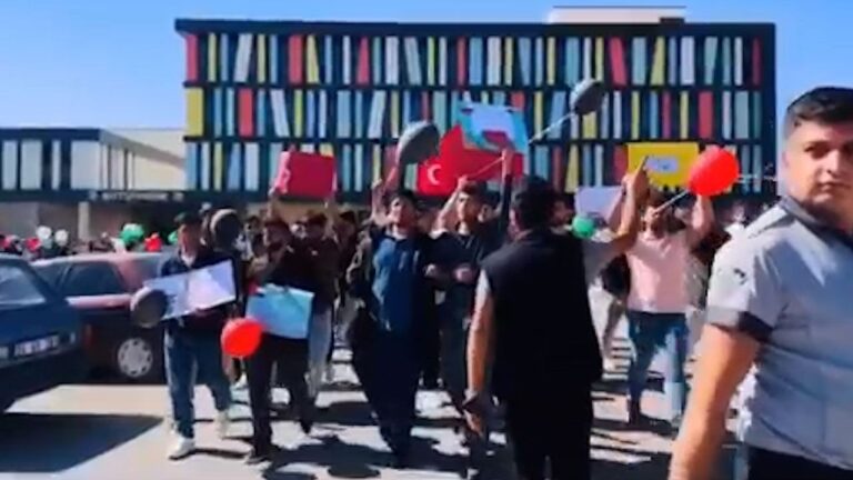 EBYÜ’de Gazze’ye Destek Yürüyüşü