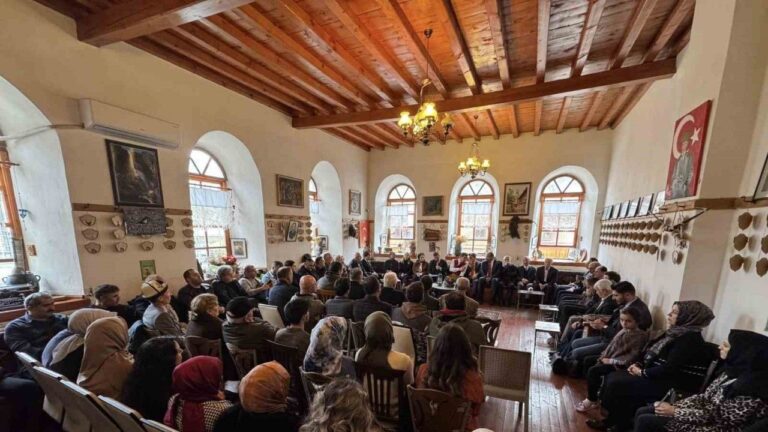 Kemaliye’de Felsefe Okulu Açıldı