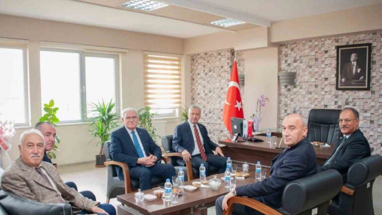 Prof. Dr. Karabulut, İktisadi ve İdari Bilimler Fakültesi Dekanı Olarak Atandı