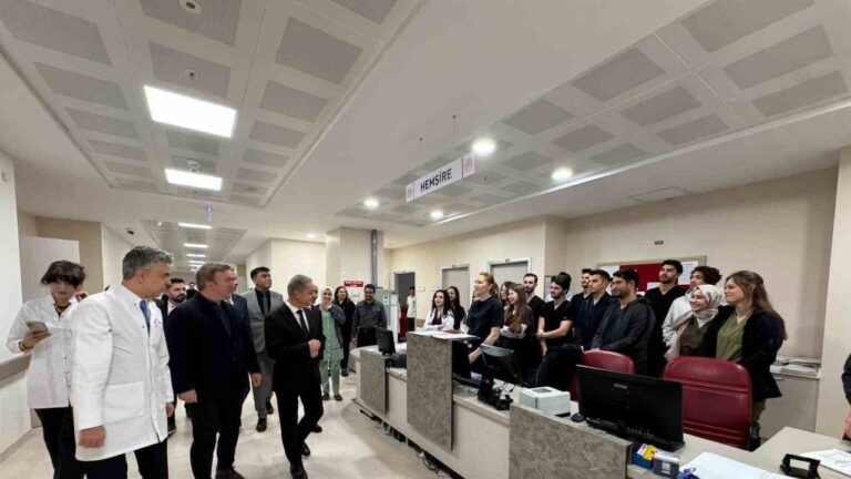 Vali Aydoğdu’dan Hasta Ziyaretleri