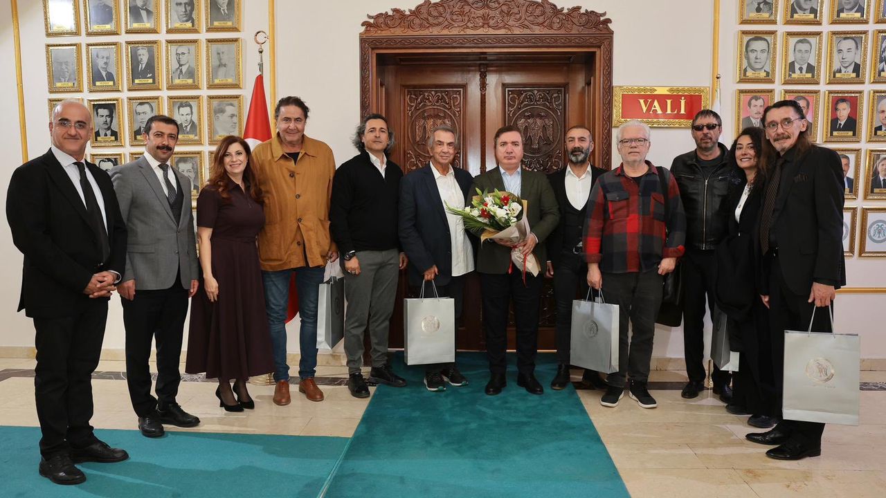 Ünlü Oyuncular Erzincan’da