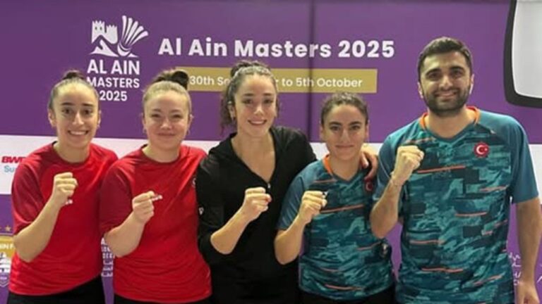 Badmintoncular Tarihte Bir İlki Gerçekleştirdi