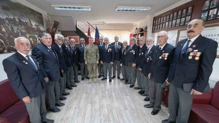 3. Ordu Komutanı Korgeneral Altuğ’dan Muharip Gaziler Derneği’ne Ziyaret