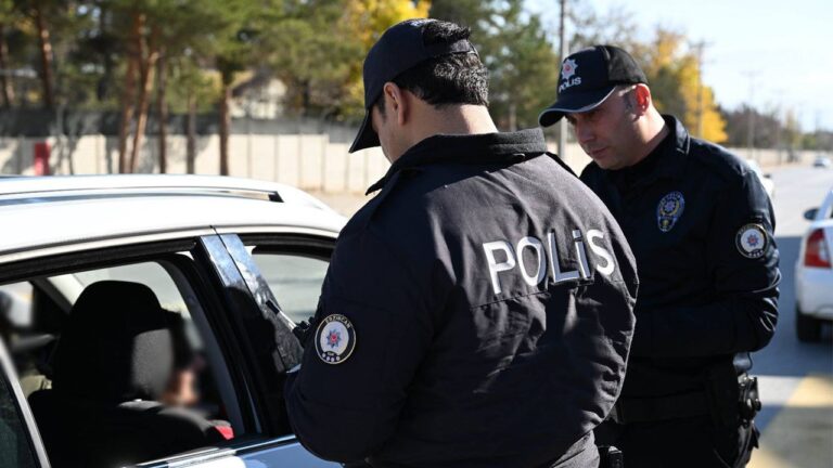 Okul Çevrelerinde Eş Zamanlı Güvenlik Denetimi