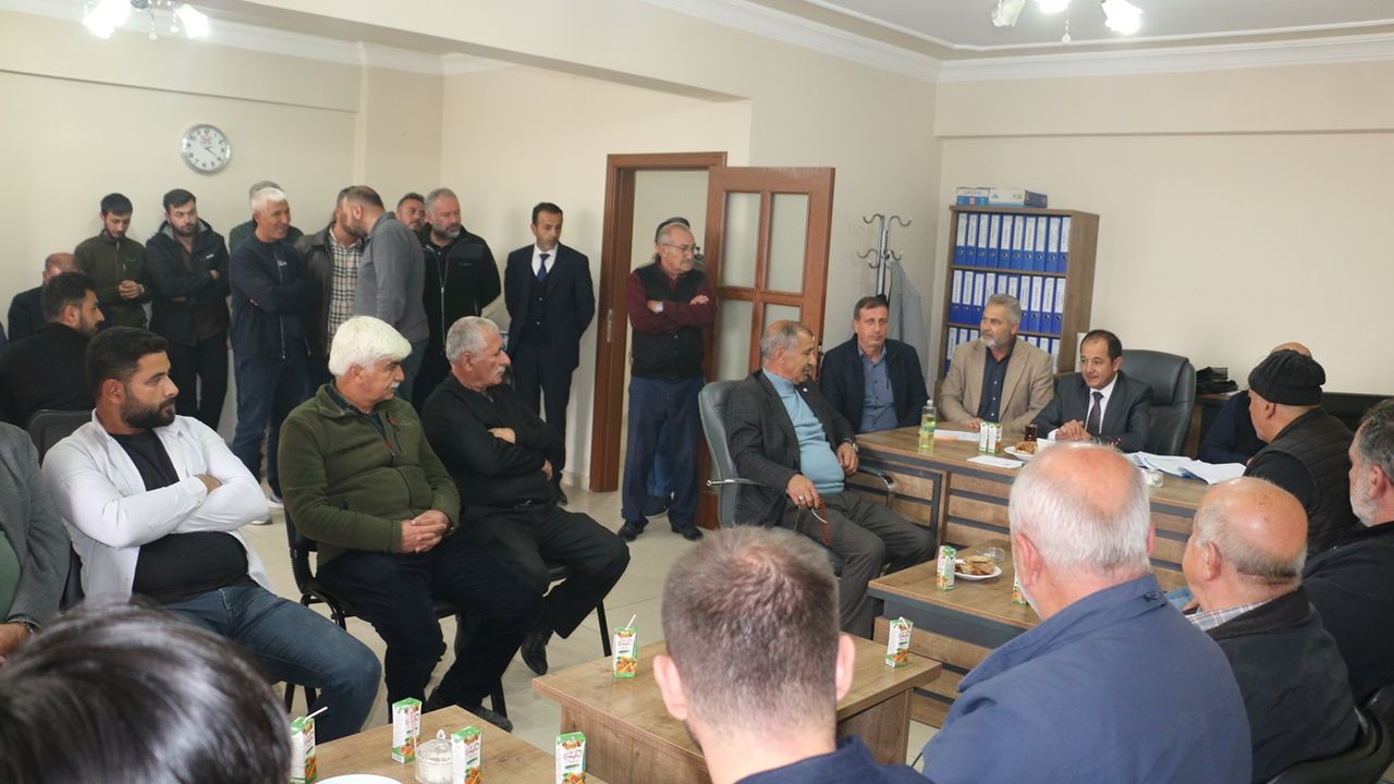 Erzincan’da Kanatlı Sektörü Olağanüstü Genel Kurula Gitti