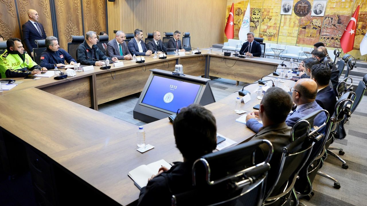 Kış Mevsimi Trafik Tedbirleri Görüşüldü