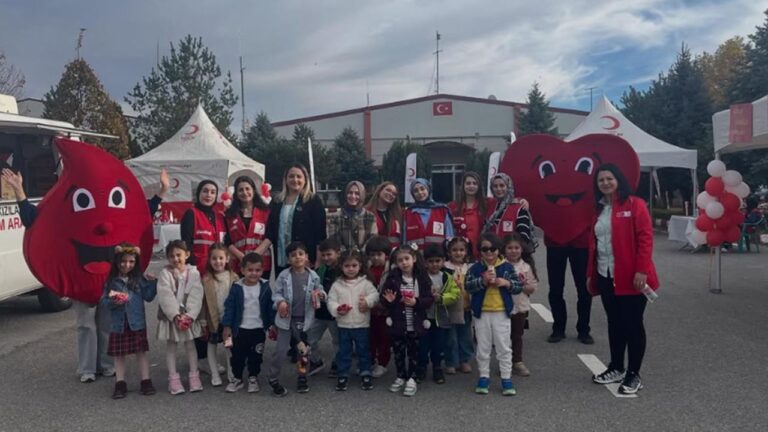 Kızılay Haftası Erzincan’da Coşkuyla Kutlandı