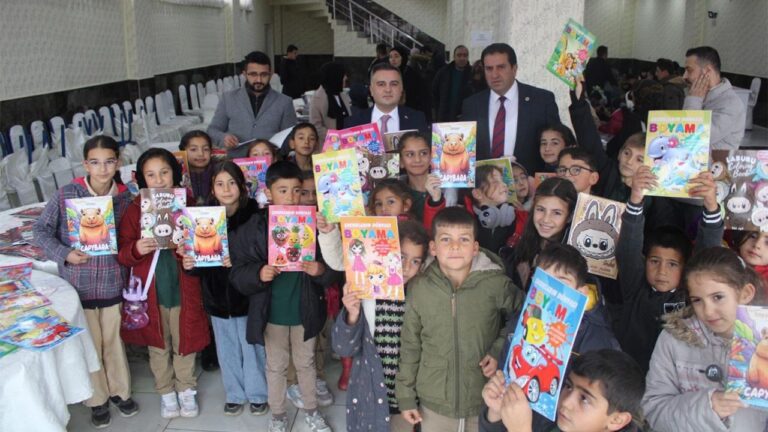 İlçede Bir İlk: Otlukbeli Kitap Günleri Büyük Beğeni Topladı