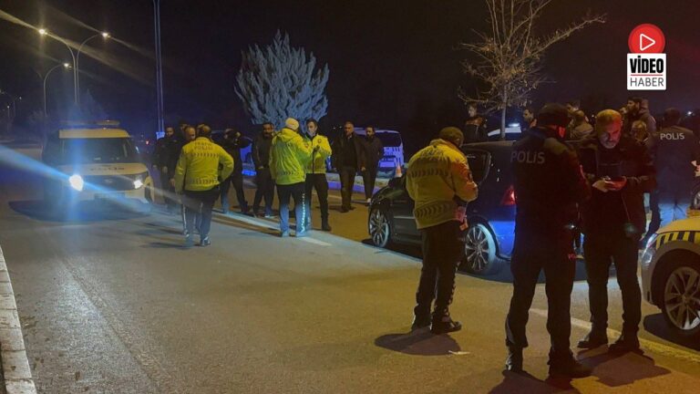 Polisten Kaçan Alkollü Sürücü 3 Araca Çarptı