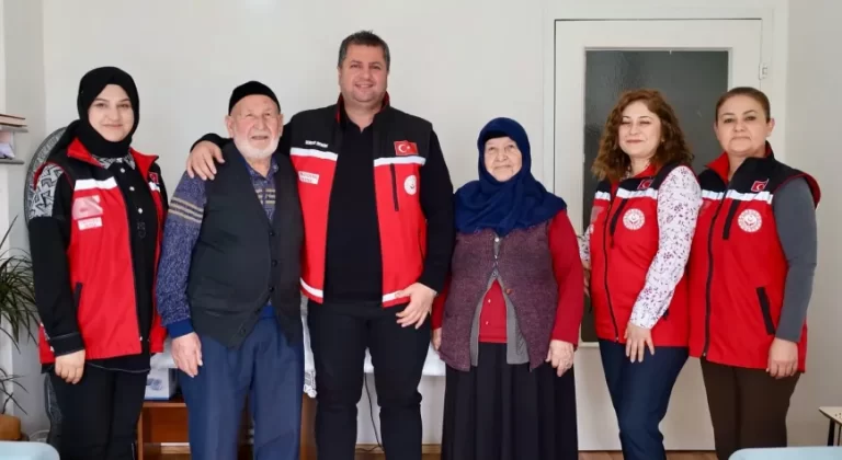 64 Yıllık Mutluluğa Kahve Bahane Ziyareti: Yolcu Ailesine Anlamlı Buluşma