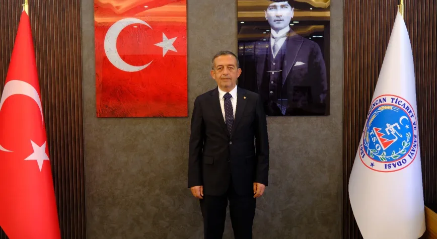 Ahmet Tanoğlu: “Bu Güzel Gecenin; Kalplerimize Ferahlık, Hanelerimize Huzur Getirmesini Temenni Ediyorum”
