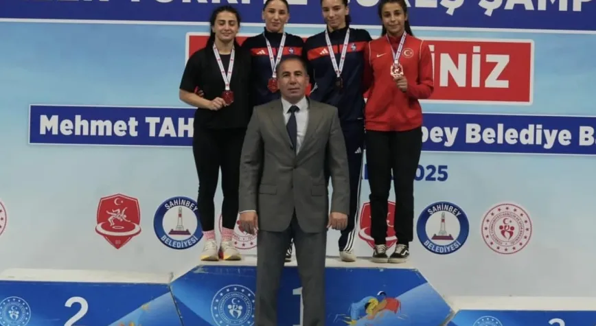 Gaziantep’te Gurur Tablosu: Milli Güreşçilerden Büyük Başarı