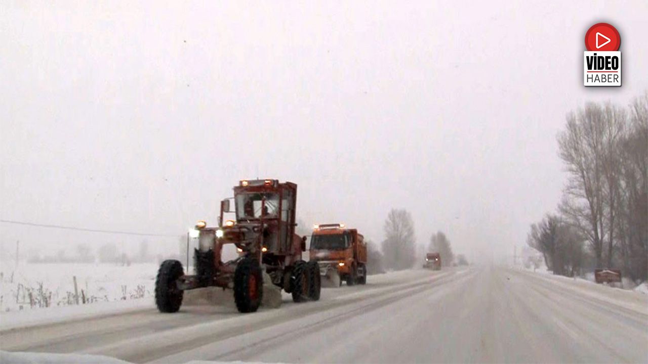 Erzincan’ın Yüksek Kesimlerinde Kar Yağışı Etkili Oldu