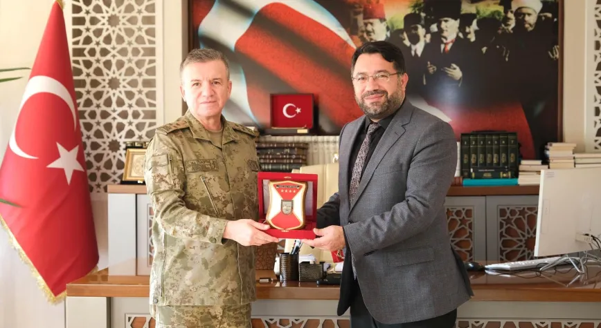 Korgeneral Tuncay Altuğ’dan İl Müftülüğüne İade-i Ziyaret