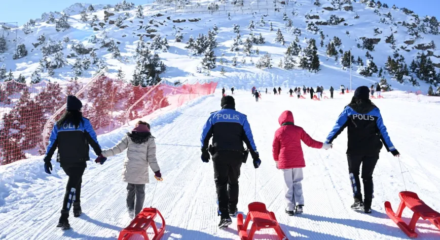 Değer Erzincan Projesiyle Öğrenciler Ergan Dağı’nda Moral Depoladı