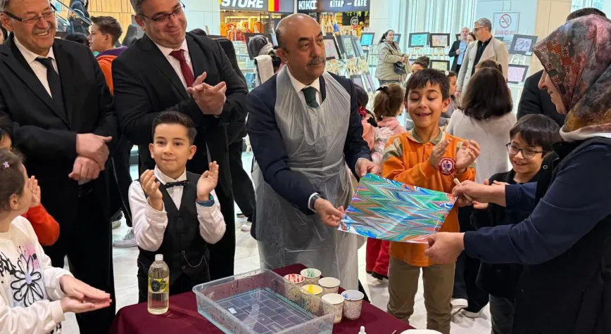 Vali Recep Yazıcıoğlu İlkokulu’nda Ebru Sergisi Büyük Beğeni Topladı