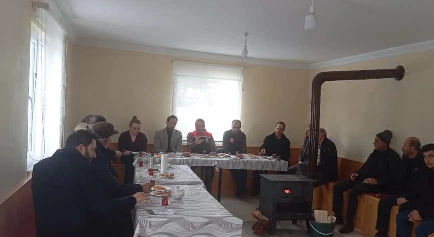 Cevizli Köyü’nde Çiftçilere Kapsamlı Bilgilendirme Toplantısı