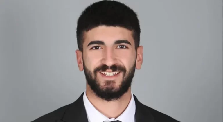 CHP Erzincan Gençlik Kolları İl Başkanı Deniz Turan Hakkında Soruşturma: İfade Sonrası Serbest Bırakıldı