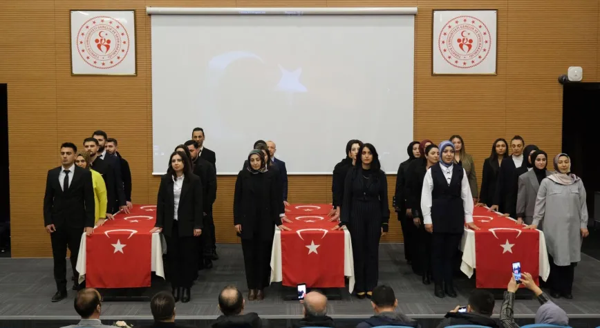 Erzincan Gençlik ve Spor İl Müdürlüğü’nde Sözleşmeli Personel Memuriyete Geçti