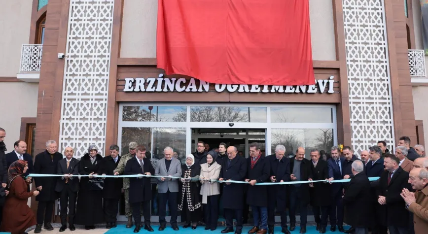 Erzincan Merkez Öğretmenevi Törenle Hizmete Açıldı